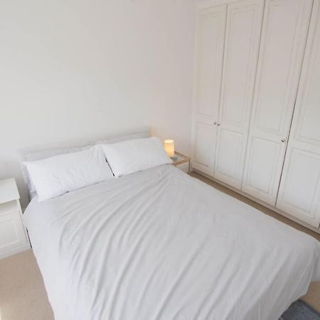 Secluded Central 2 Bed Flat Стратфорд-апон-Эйвон Экстерьер фото